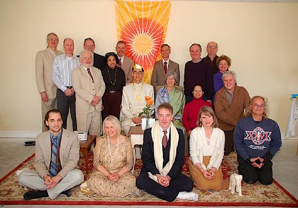 16 st Paul group.jpg - After the inauguration, members of Maharishi Peace Palace in Minnesota radiate their profound joy and bliss of having fulfilled Maharishi's desire for a Peace Palace, a solid establishment for the knowledge and programmes of his Vedic Science in their area.